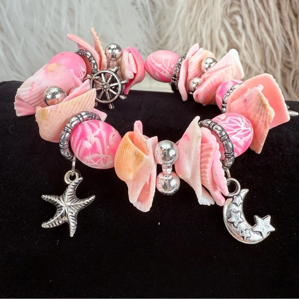 Island beach chic pink and silvertone charm stretch bracelet